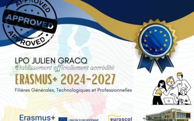Lycée accrédité Erasmus, labellisé Euroscol.